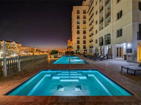 10 Aragon Ave 818, Coral Gables FL 33134