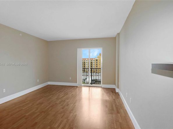 10 Aragon Ave 818, Coral Gables FL 33134