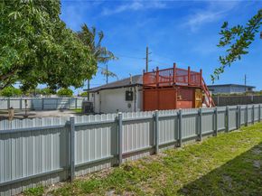 2211 NW 82nd St, Miami FL 33147