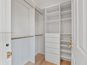 1643 Brickell Ave 1002, Miami FL 33129