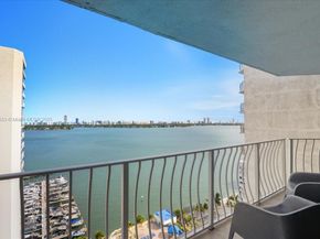 7601 E Treasure Dr  2109, North Bay Village FL 33141