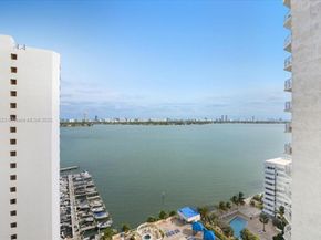 7601 E Treasure Dr  2109, North Bay Village FL 33141