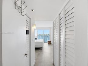 7601 E Treasure Dr  2109, North Bay Village FL 33141