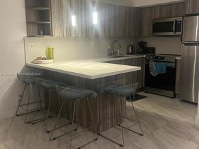 2145 Pierce St 422, Hollywood FL 33020