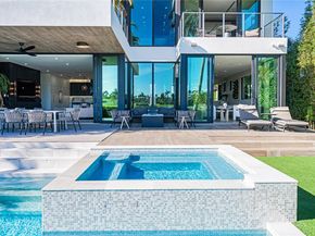 450 W 62nd St, Miami Beach FL 33140