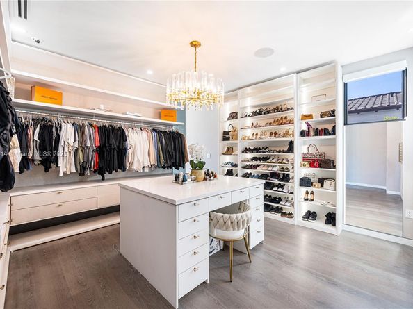 450 W 62nd St, Miami Beach FL 33140