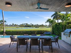 450 W 62nd St, Miami Beach FL 33140