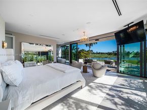 450 W 62nd St, Miami Beach FL 33140