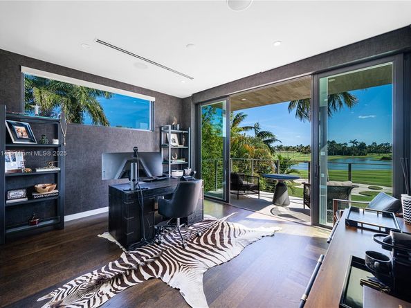 450 W 62nd St, Miami Beach FL 33140