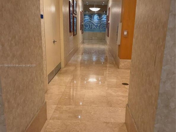 1945 S Ocean Dr 2311, Hallandale Beach FL 33009