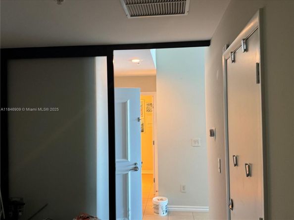 1945 S Ocean Dr 2311, Hallandale Beach FL 33009