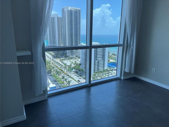 1945 S Ocean Dr 2311, Hallandale Beach FL 33009