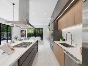 1780 Chucunantah Rd, Miami FL 33133