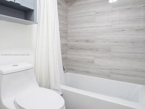 20110 NE 3rd Ct 8, Miami FL 33179