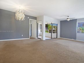 20110 NE 3rd Ct 8, Miami FL 33179