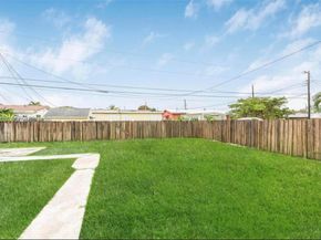 4221 NW 169th Ter, Miami Gardens FL 33055