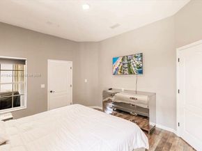 21475 SW 90th Pl, Cutler Bay FL 33189