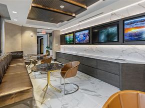 301 Altara Ave 822, Coral Gables FL 33146