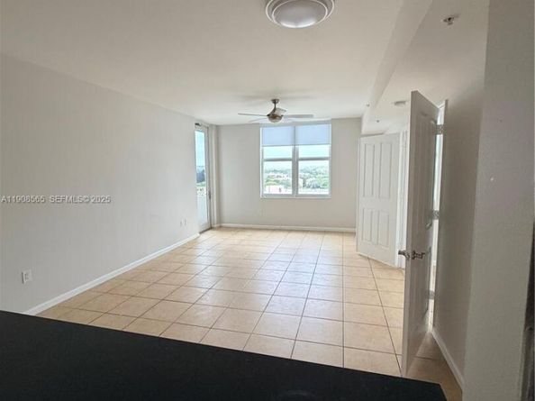 511 SE 5th Ave 806, Fort Lauderdale FL 33301