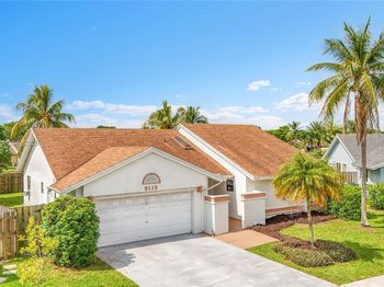 3113 NW 107th Dr