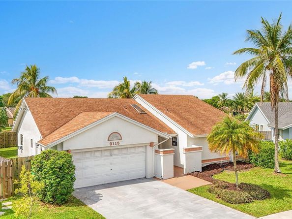 3113 NW 107th Dr, Sunrise FL 33351