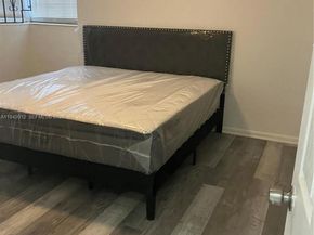 19551 NW 7th Ave, Miami Gardens FL 33169