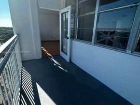 2025 NE 164th St 918, North Miami Beach FL 33162