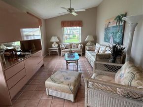 5275 Tiffany Anne Cir, West Palm Beach FL 33417