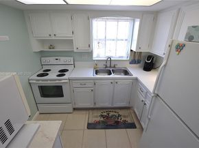 2672 E Emory Drive D, West Palm Beach FL 33415