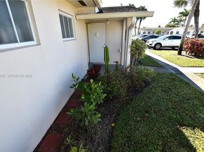 2672 E Emory Drive D, West Palm Beach FL 33415