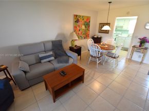 2672 E Emory Drive D, West Palm Beach FL 33415