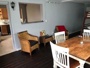 320 NW 132nd St, North Miami FL 33168