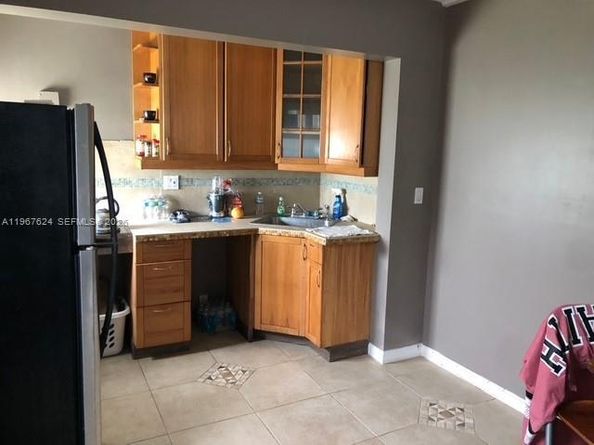 320 NW 132nd St, North Miami FL 33168