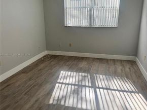 9400 Lime Bay Blvd 206, Tamarac FL 33321