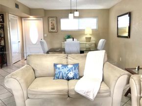 361 S Hollybrook Dr 305, Pembroke Pines FL 33025