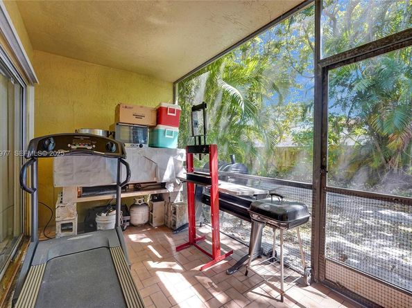 3592 NW 83rd Ln, Sunrise FL 33351