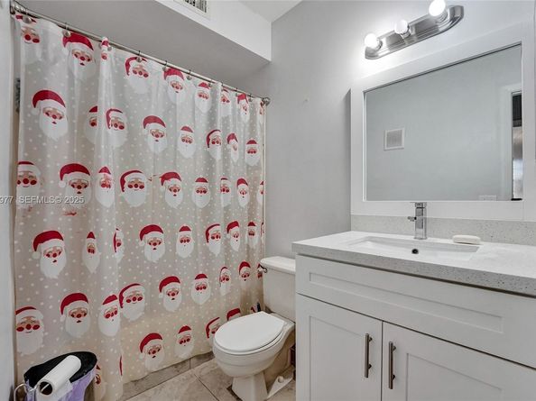 3592 NW 83rd Ln, Sunrise FL 33351