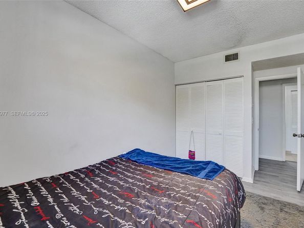 3592 NW 83rd Ln, Sunrise FL 33351