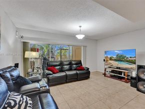 3592 NW 83rd Ln, Sunrise FL 33351