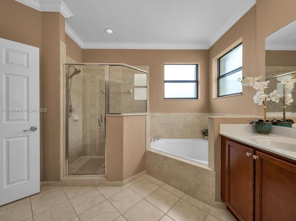 11839 SW 155th Ct, Miami FL 33196