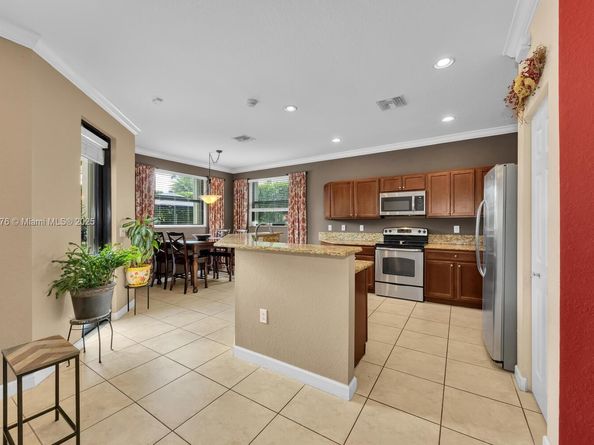 11839 SW 155th Ct, Miami FL 33196