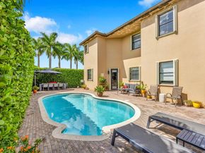 11839 SW 155th Ct, Miami FL 33196
