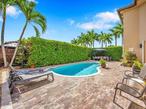 11839 SW 155th Ct, Miami FL 33196