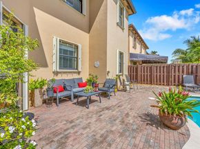 11839 SW 155th Ct, Miami FL 33196