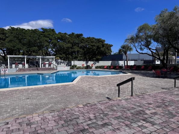 1470 NE 123rd St A1014, North Miami FL 33161