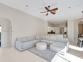 2533 Eagle Run Cir, Weston FL 33327