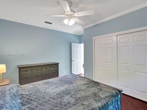 2533 Eagle Run Cir, Weston FL 33327