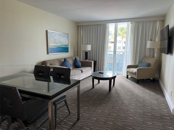 2670 E Sunrise Blvd 303, Fort Lauderdale FL 33304