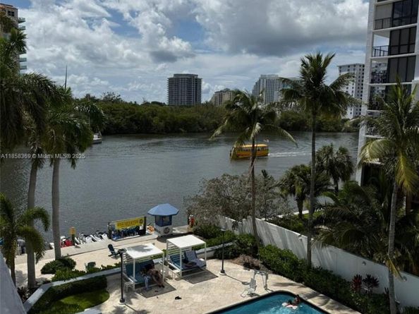 2670 E Sunrise Blvd 303, Fort Lauderdale FL 33304