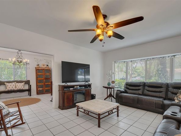 7340 SW 123rd Ter, Pinecrest FL 33156